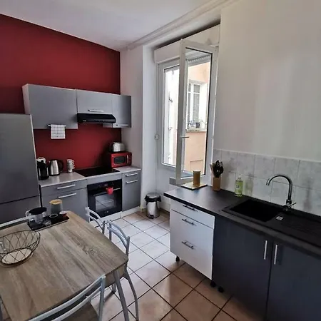 Joli Appart / Centre-ville / Wifi / Calme